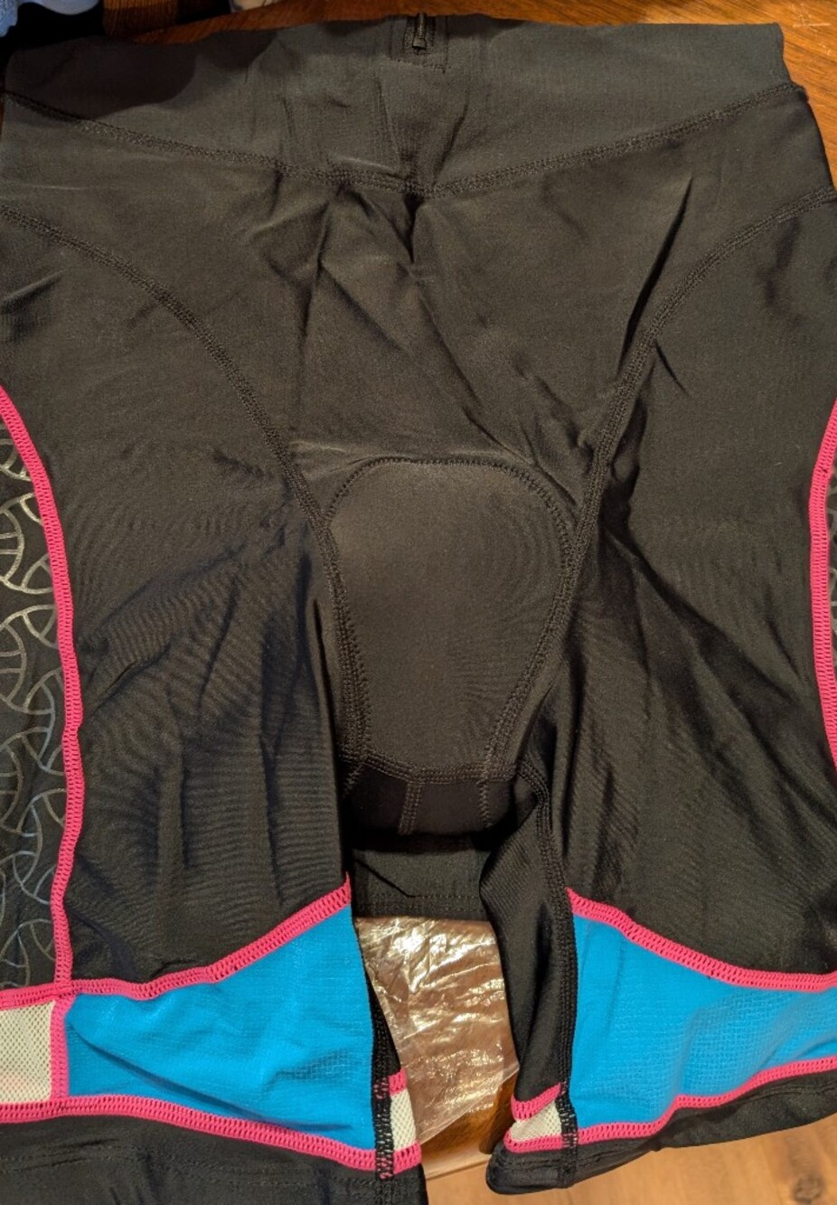 TYR Women's Black, Blue & Pink Triathlon Suit - Picture 2 of 4